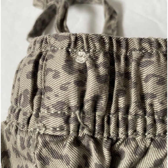 Nicole Miller CUT OFF Hem Jogger Pants Medium Taupe Animal Print Lyocell READ - Picture 15 of 16
